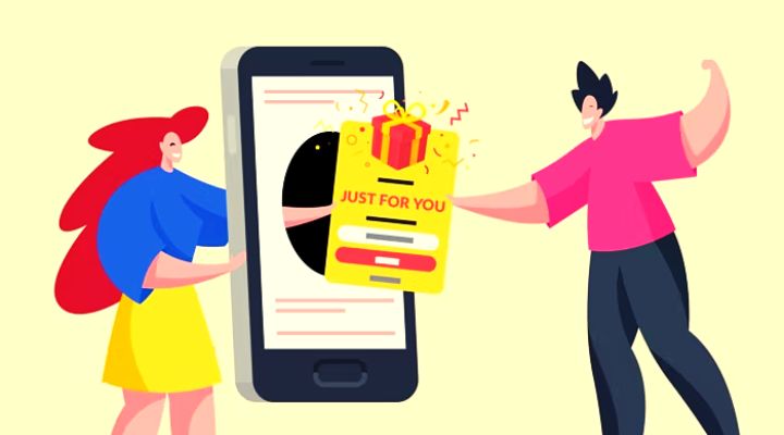 AI-powered personalization trend: tailored content shown to different customers